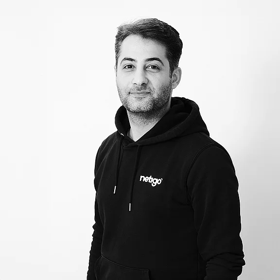 Soroush Porträt von Soroush (Grau)